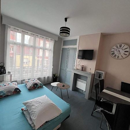 Studio à côté de la plage Dunkirk Extérieur photo