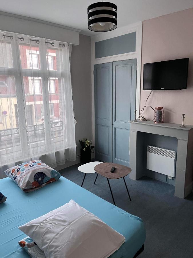 Studio à côté de la plage Dunkirk Extérieur photo